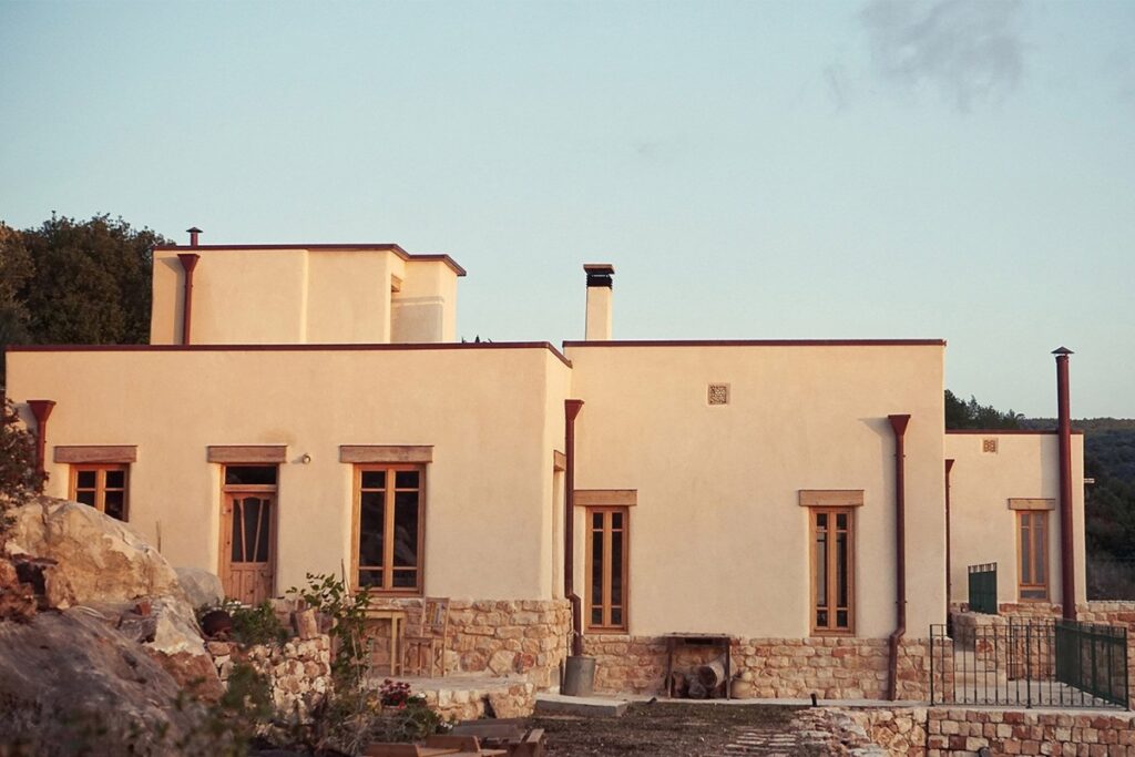 This is a photo of a house in Israel that uses hemp-based "cannabis" walls